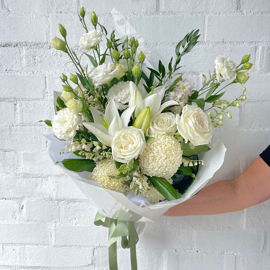 Classic white bouquet