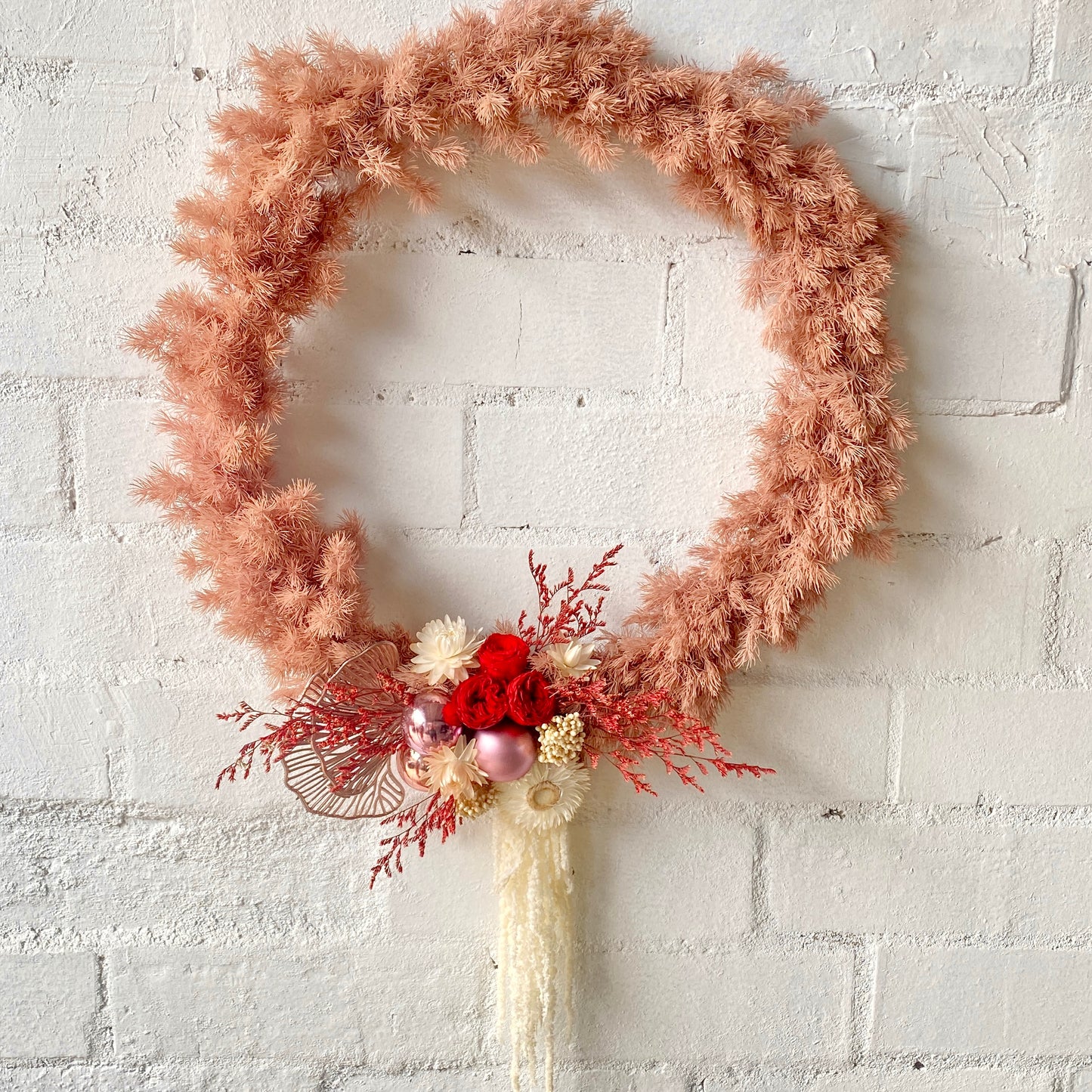 pink ming fern Christmas wreath - 40cm