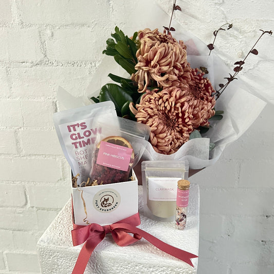 It’s Glow time Mother’s Day pamper pack 