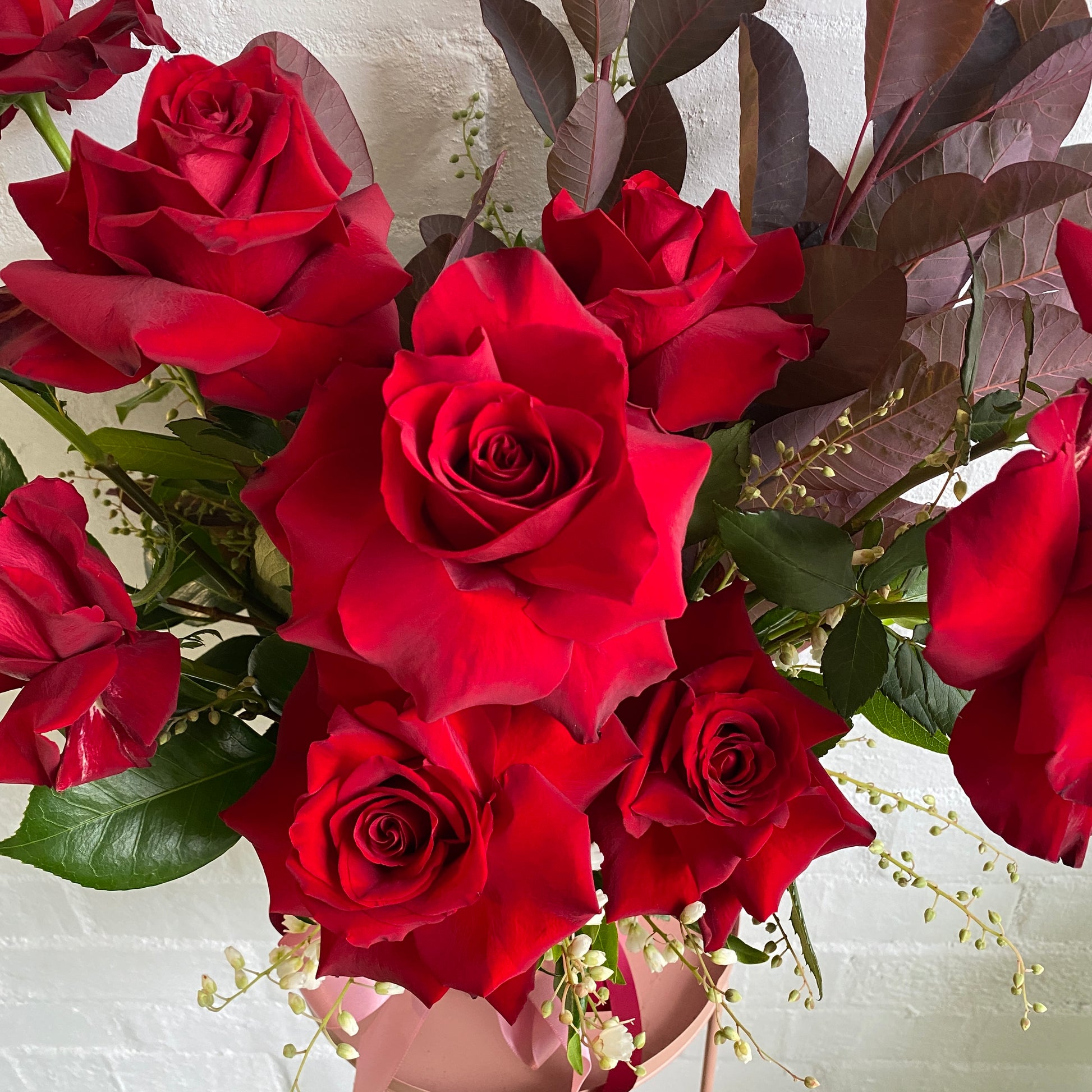 Hey Lovey!  Premium Red roses