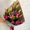 pink lilly bouquet
